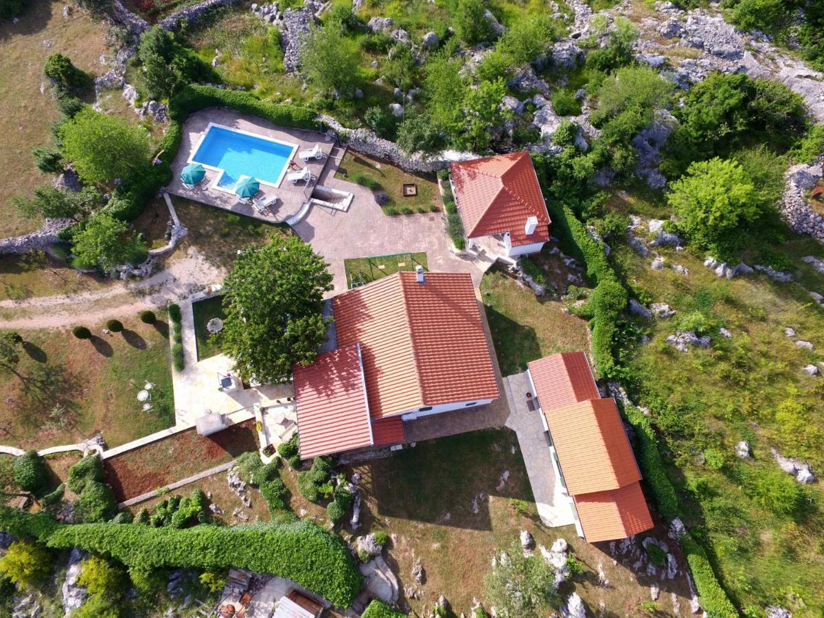 Holiday Home, Villa Bozic Cvrljevo 外观 照片
